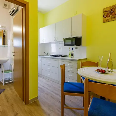 Apartment Seaside